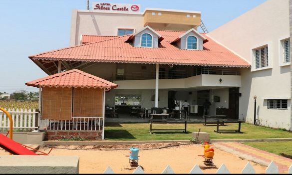 hotel-Silver-castle